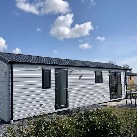 Comfortable With Microwave, Alkmaar At 15km * West-Graftdijk